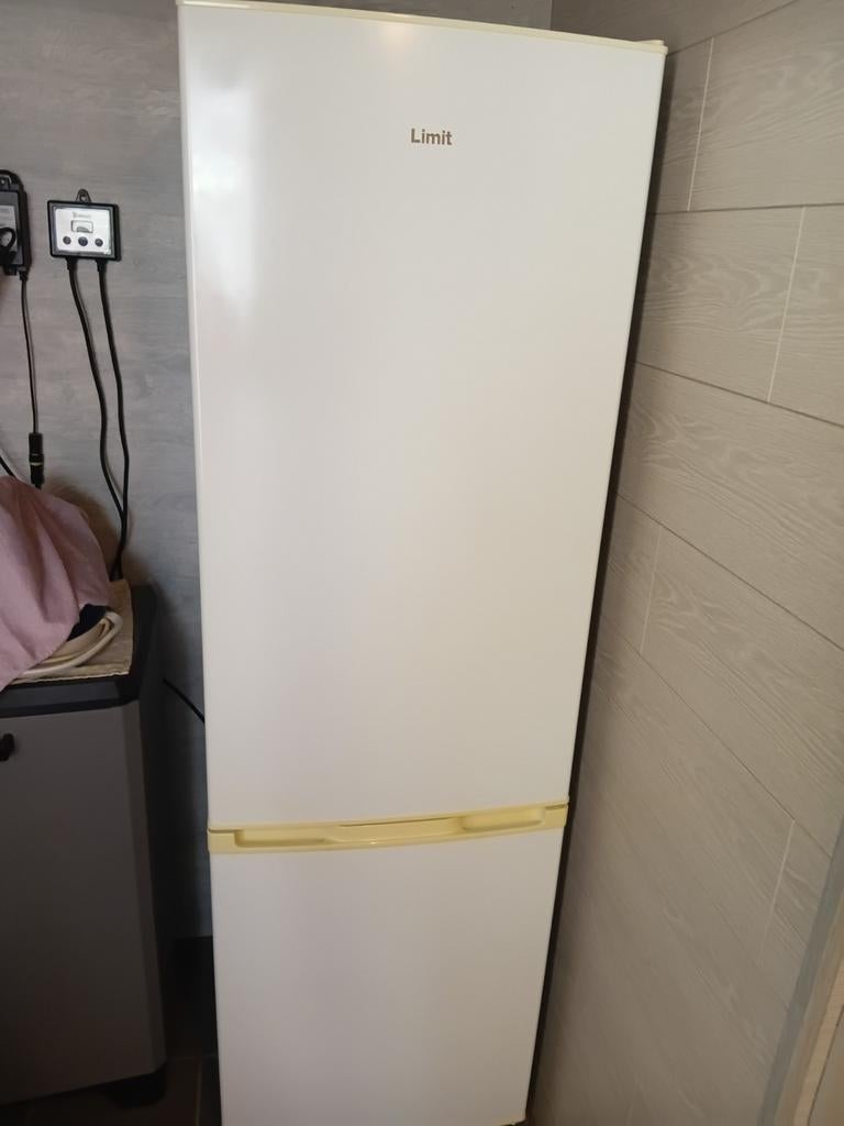 Koelkast en vriescombinatie, Elektronische apparatuur, Koelkasten en IJskasten, Ophalen