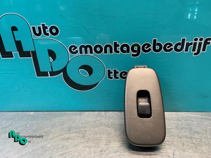 Elektrisch Raam Schakelaar van een Lexus IS 200 (IS 200 99-), Gebruikt, -, -, -