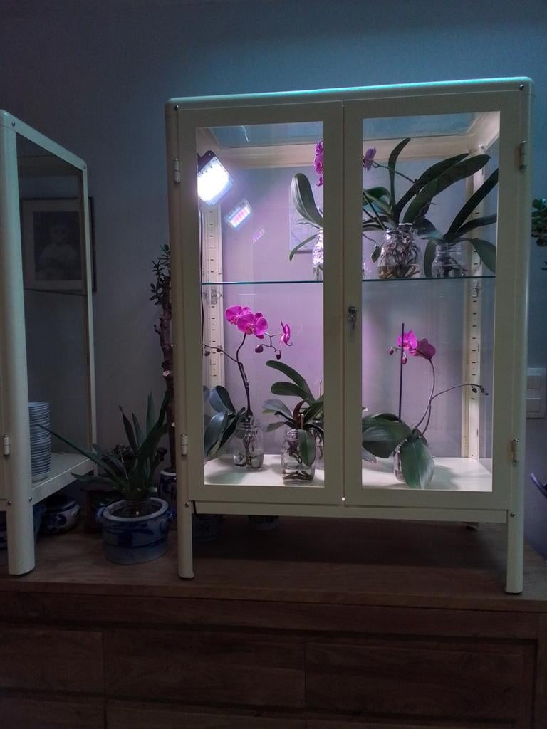 Vitrine beige crème Ikea, Enlèvement