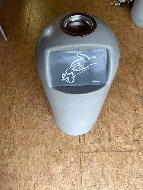 POUBELLE, SEAU EN ACIER ET CENDRIER, Comme neuf, Enlèvement, 50 à 75 cm, 40 litres ou plus