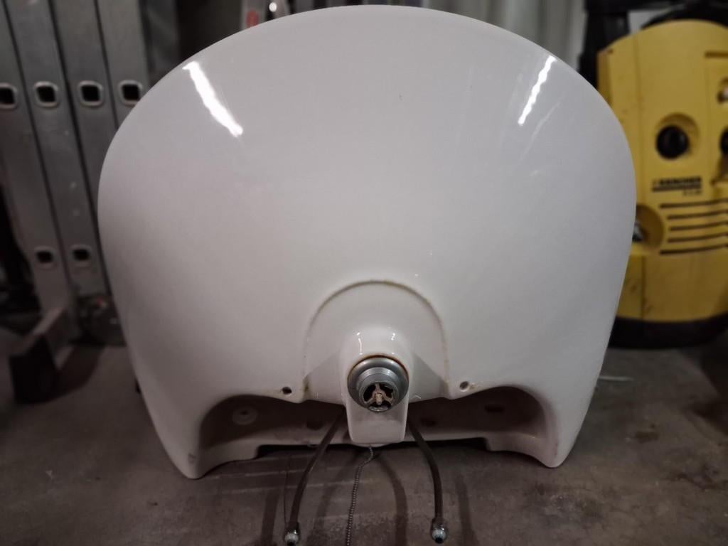 Lavabo en porcelaine à vendre, Bricolage & Construction, Sanitaire, Enlèvement, Utilisé, Lavabo
