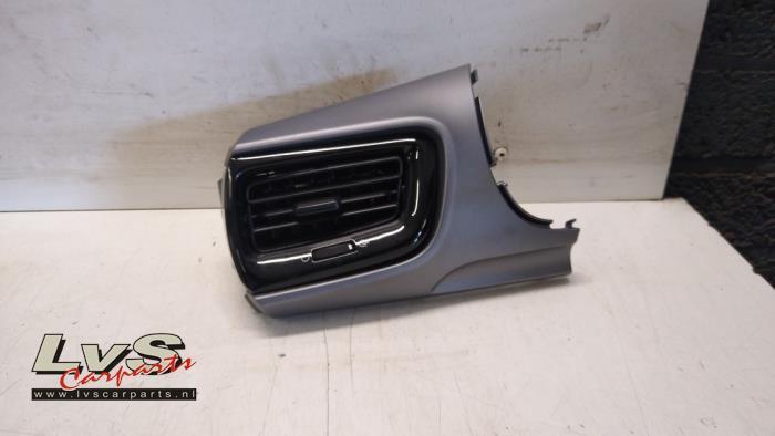 Grille aération tableau de bord d'un Kia Stonic, Kia, -, 3 mois de garantie, Utilisé