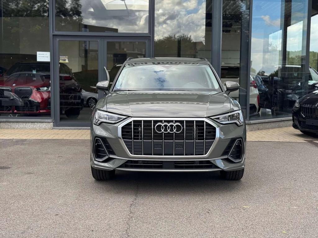 Audi Q3 35 TFSI - S line / BLINDSPOT / CAM / VERW / NAVI, Argent ou Gris, Achat, Entreprise, Noir