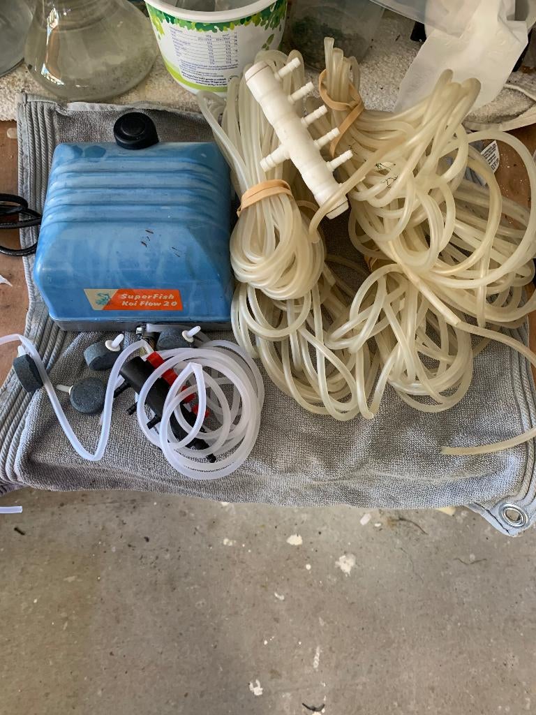 Pompes à air, Jardin & Terrasse, Accessoires pour étangs, Utilisé, Pompe de bassin, Enlèvement ou Envoi