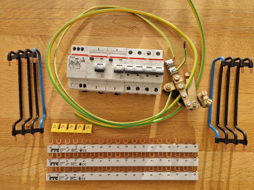 Interrupteur différentiel, automatique,..., Bricolage & Construction, Bricolage & Rénovation Autre, Neuf, Enlèvement ou Envoi