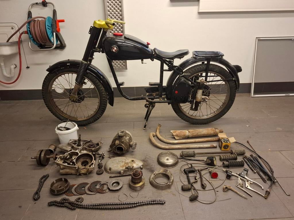 DMF-motorfiets, Fietsen en Brommers, Brommeronderdelen | Puch, Ophalen