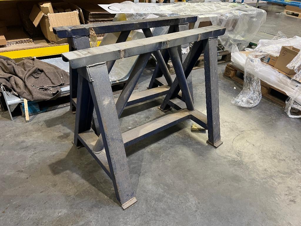 Stalen schragen voor zware lasten, Doe-het-zelf en Bouw, Werkbanken, Ophalen, Gebruikt