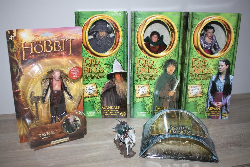 5x Lord off The Rings items , poppen , figuren, Verzamelen, Ophalen of Verzenden, Zo goed als nieuw, Actiefiguurtje