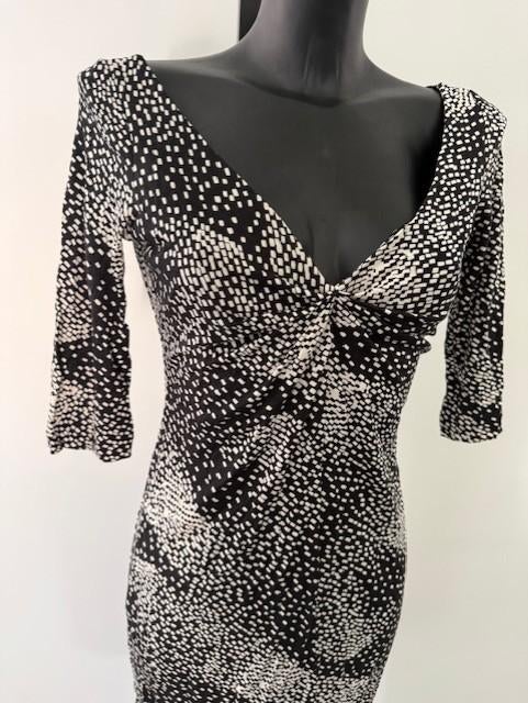 ZGAN zijden jurk Diane von Furstenberg Vintage, US maat 6, Kleding | Dames, Jurken, Verzenden, Zwart, Maat 36 (S), Gedragen