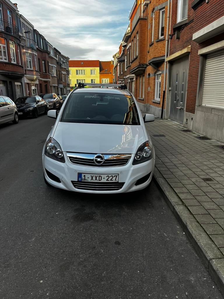 Opel Zafira, Euro 5, Achat, 7 places, Boîte manuelle