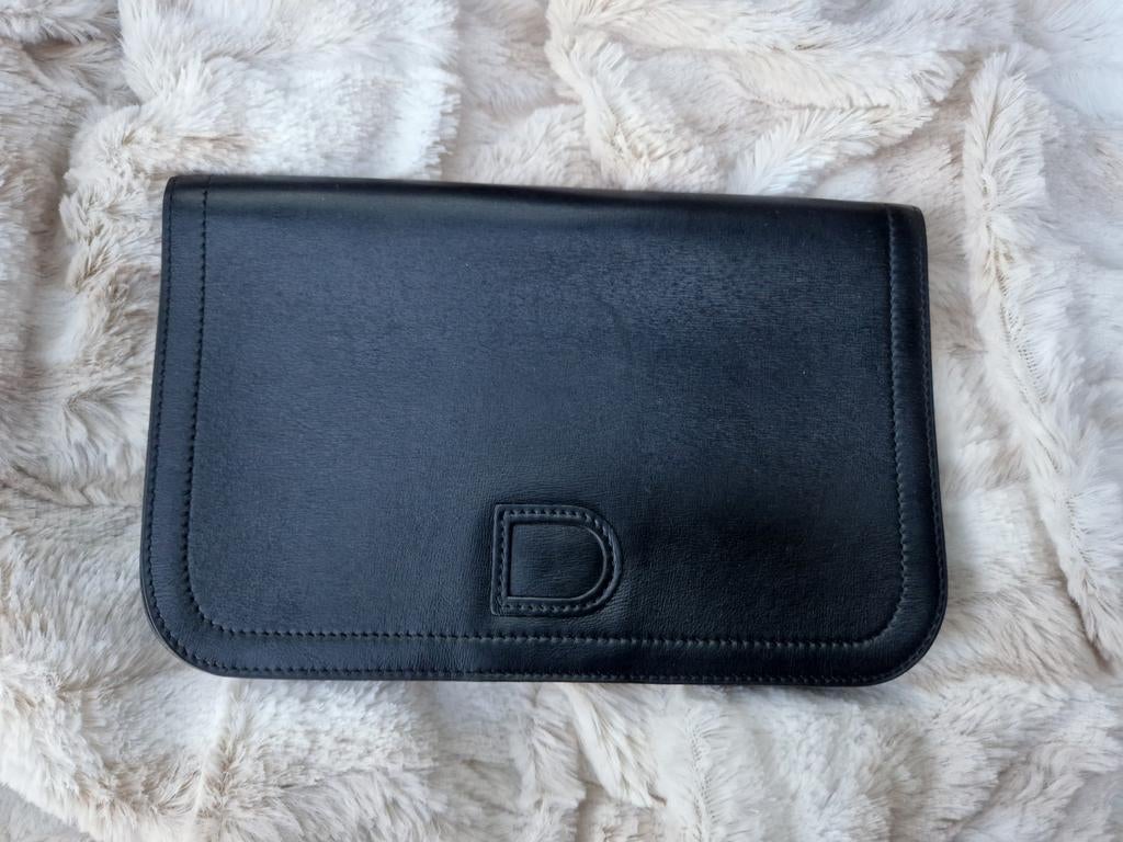Heel mooie kleine zwarte pochette van Delvaux, Handtassen en Accessoires, Ophalen of Verzenden, Gebruikt