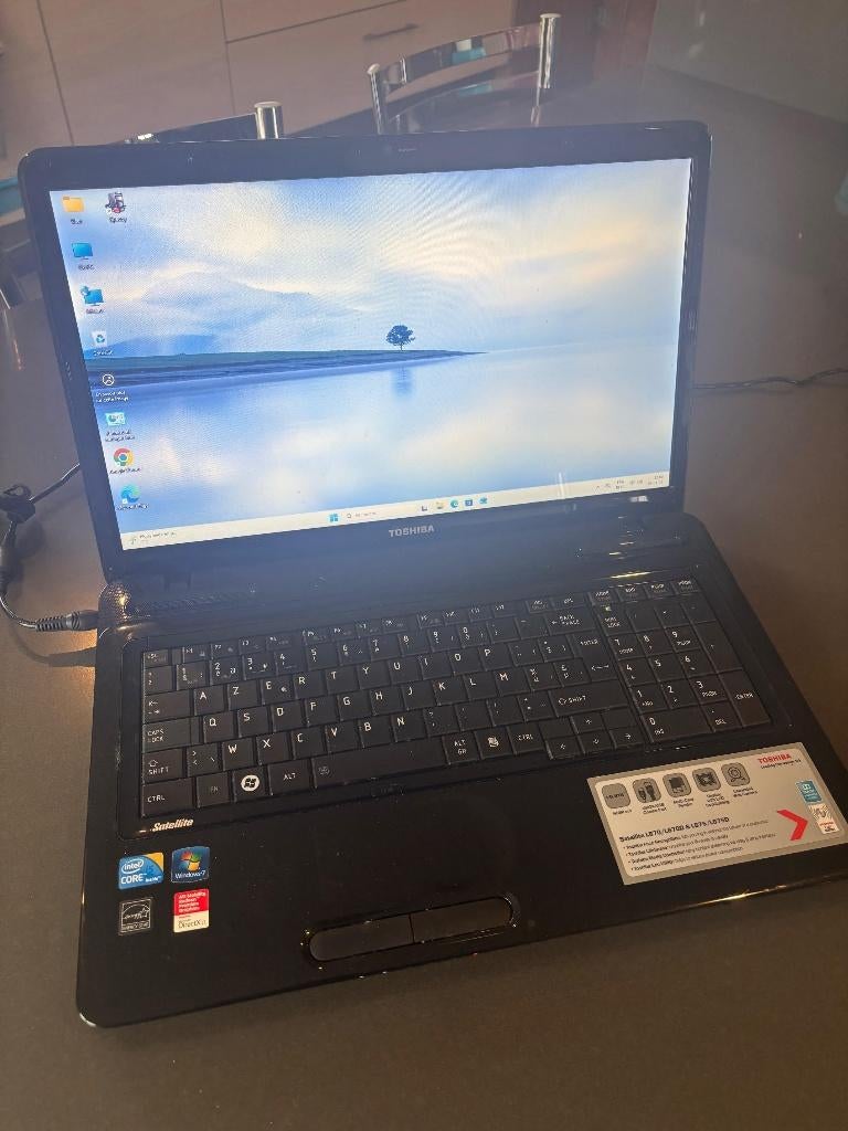 Pc portable Toshiba Satellite L670, Ophalen, 2 tot 3 Ghz, Intel i5, SSD