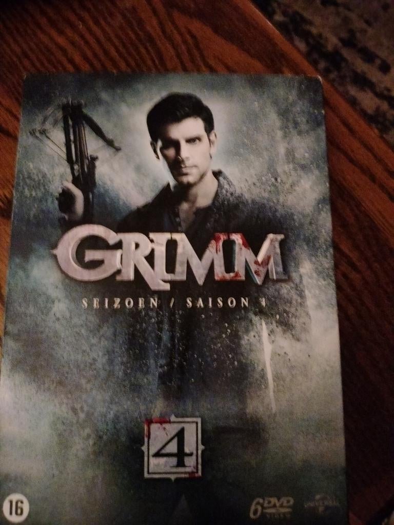 Dvd's Grimm complete serie 4, CD & DVD, DVD | TV & Séries télévisées, Enlèvement ou Envoi, Horreur