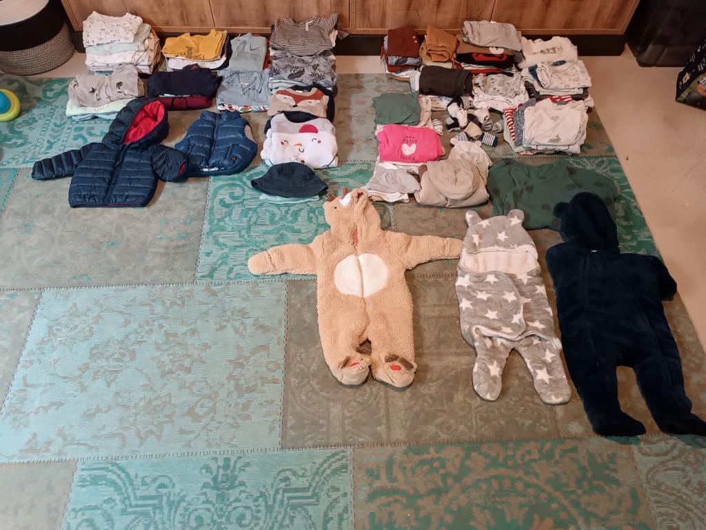 Gros lot de vêtements bébé – tailles 3 et 6 mois, Enlèvement