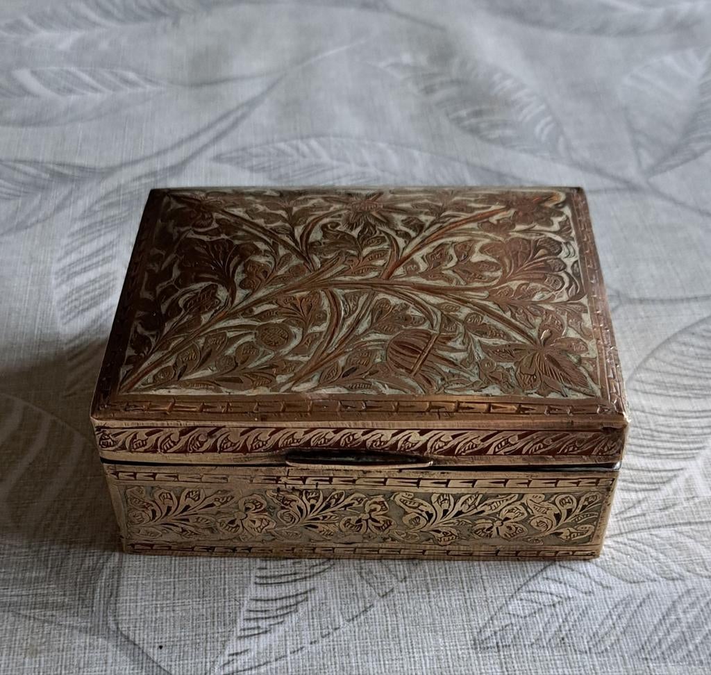 Doosje in koper, Antiek en Kunst, Antiek | Brons en Koper, Ophalen of Verzenden, Koper