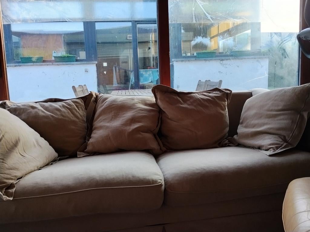 Zetel driezit heel goede staat plus twee poef gratis kom hem, Huis en Inrichting, Ophalen of Verzenden