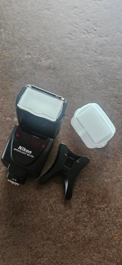 NIKON SB-700, Ophalen, Zo goed als nieuw, Nikon