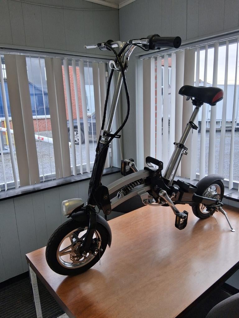 Pour tout renseignement GSM GSM 0477215431, Vélos & Vélomoteurs, Enlèvement ou Envoi