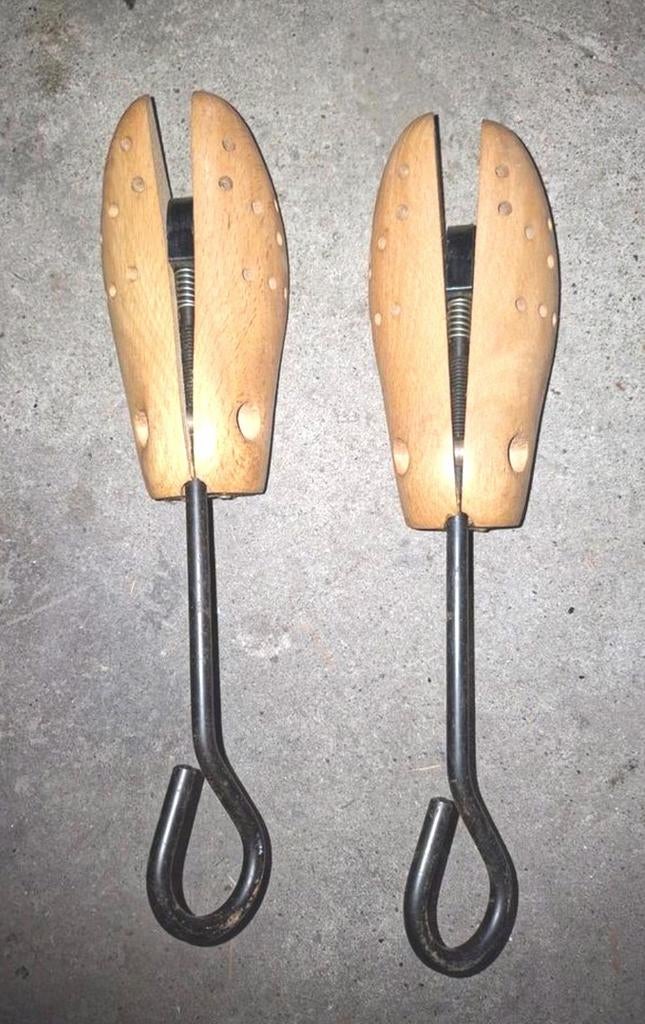 Lot d embauchoirs en bois M, Vêtements | Femmes, Chaussures, Enlèvement ou Envoi