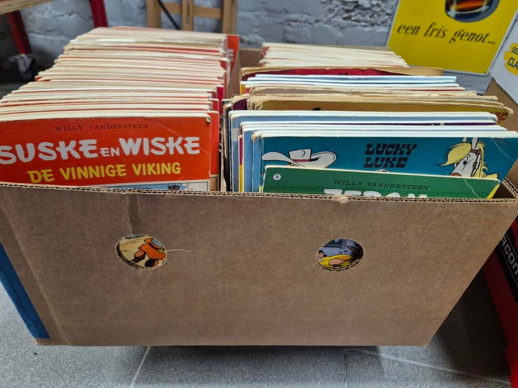 Lot strips, Boeken, Ophalen