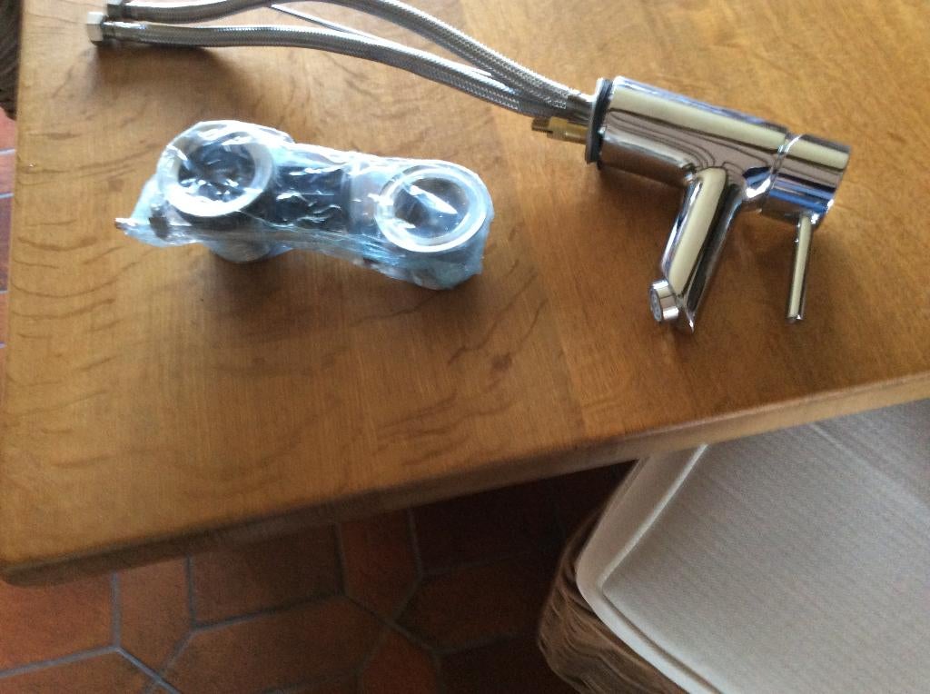 Mitigeur de lavabo Hansa, Enlèvement, Neuf