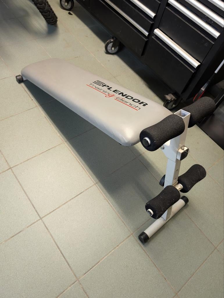 Fitness bankje., Enlèvement