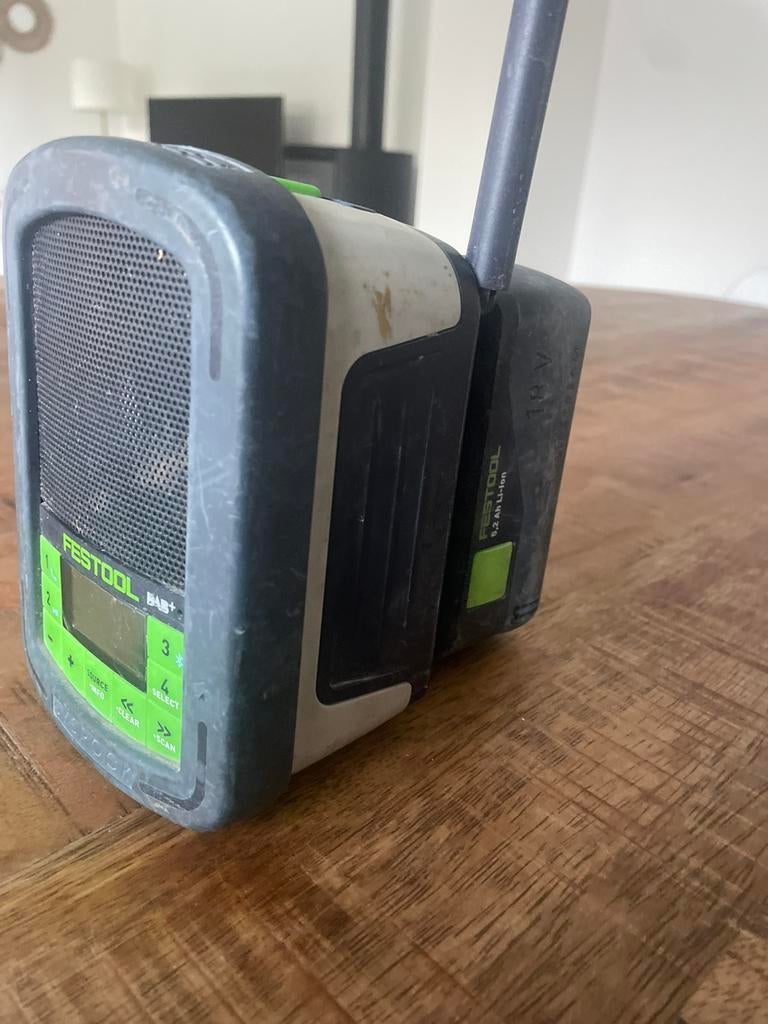 FESTOOL radio de chantier + 1 batterie, Enlèvement, Utilisé, Radio de chantier