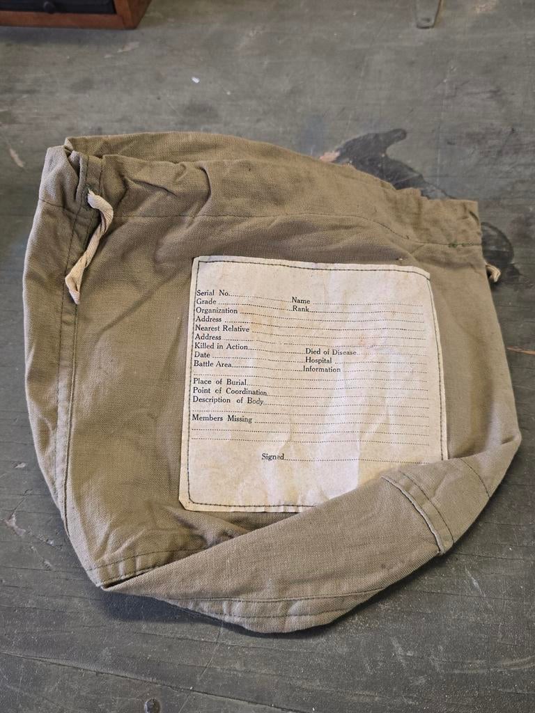 Sac d'effets personnels pour militaires américains décédés d, Collections, Enlèvement ou Envoi