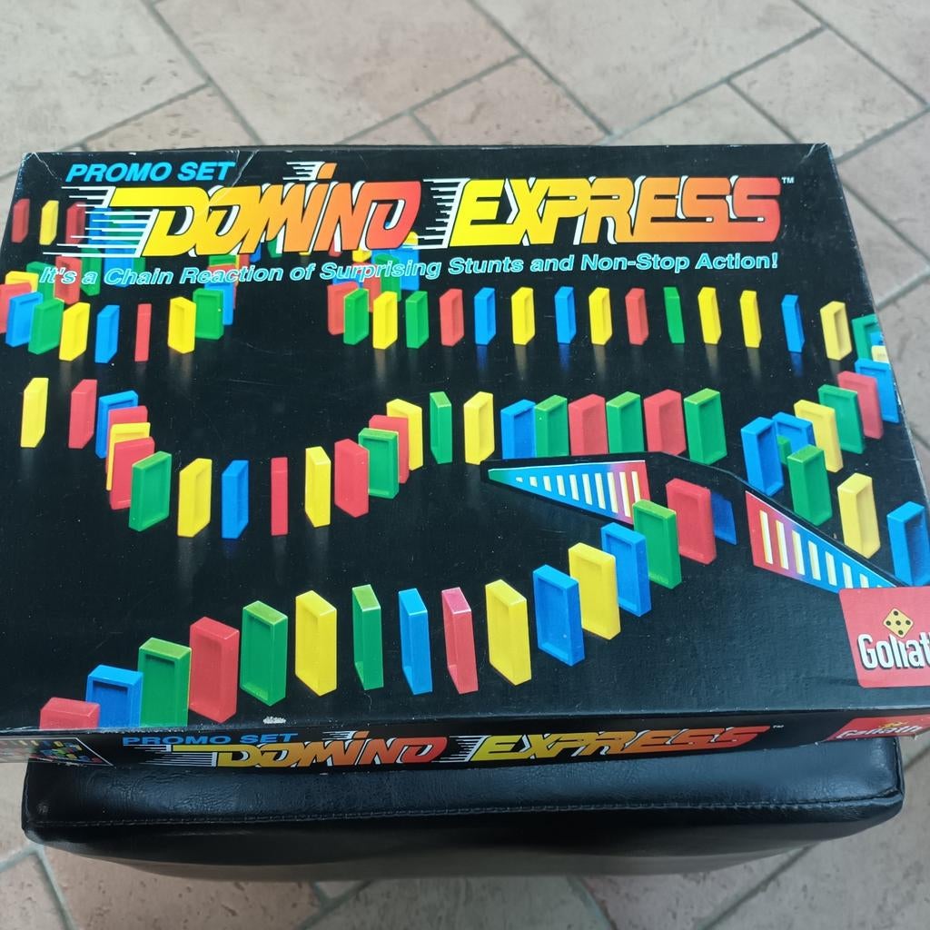 Domino express, Ophalen