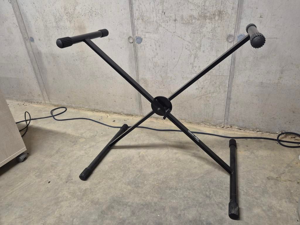 Keyboard statief standaard, Muziek en Instrumenten, Ophalen