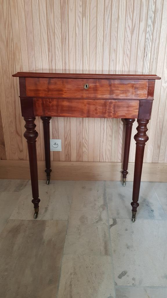 Table de couture, Enlèvement