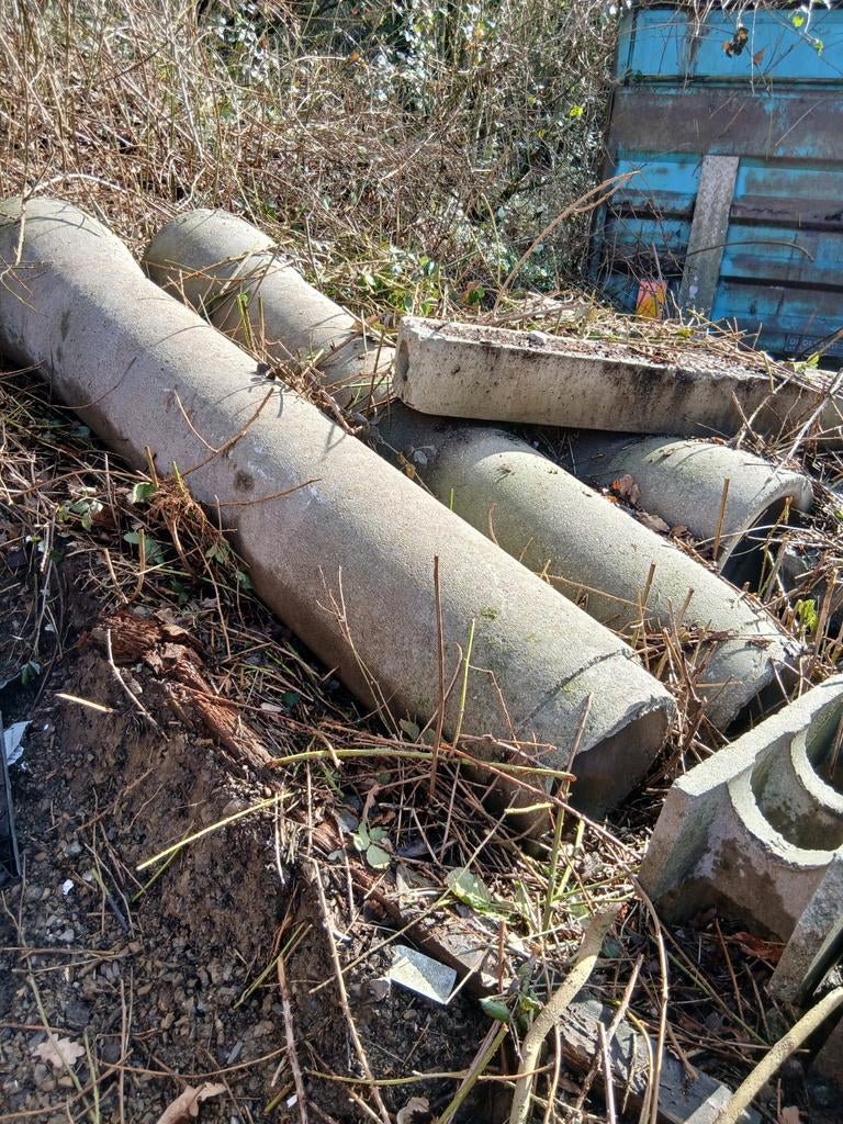 Tuyaux en béton intérieur 30 cms, Enlèvement