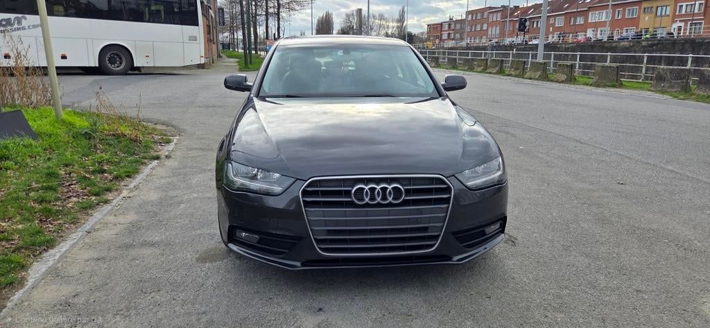 Audi A4 2.0 TDI ultra Euro 6b, Autos, Particulier, Diesel, Achat, A4