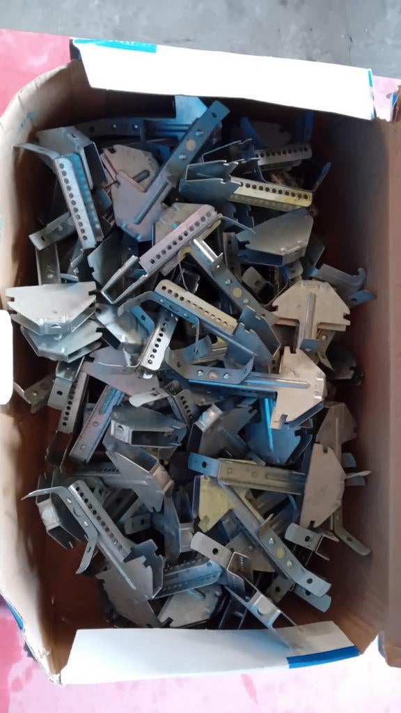 Gyproc plafond hangers, Bricolage & Construction, Enlèvement