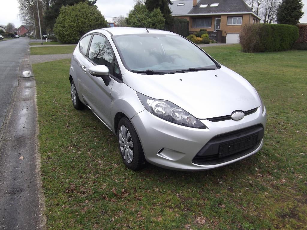 Ford Fiesta 1.3 benzine (3 d) Airco, Euro 5 Gekeurd, Euro 5, Stof, 1242 cc, 4 cilinders