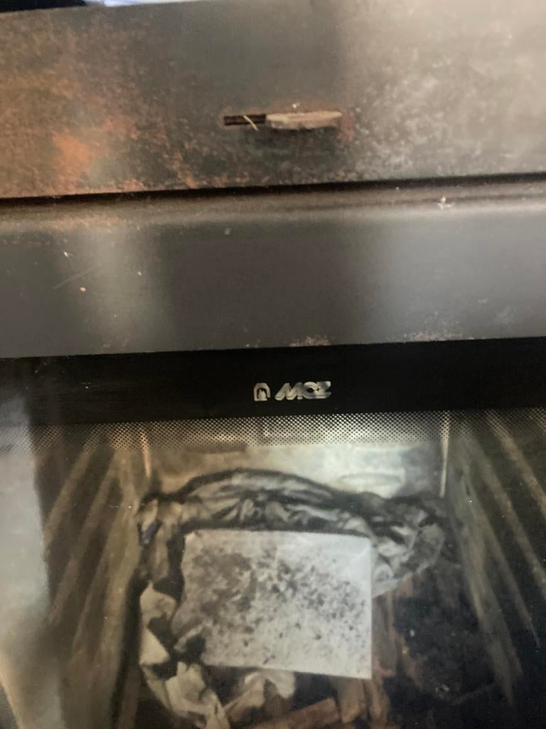 Feu au bois MCZ, Enlèvement, Utilisé, Poêle