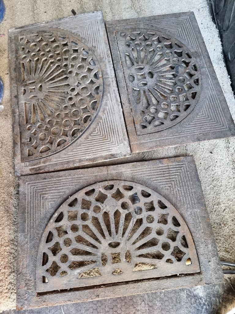 SOUPIRAIL.GRILLE DE CAVE.(demi lune).3 PIECES, Bricolage & Construction, Enlèvement, Utilisé