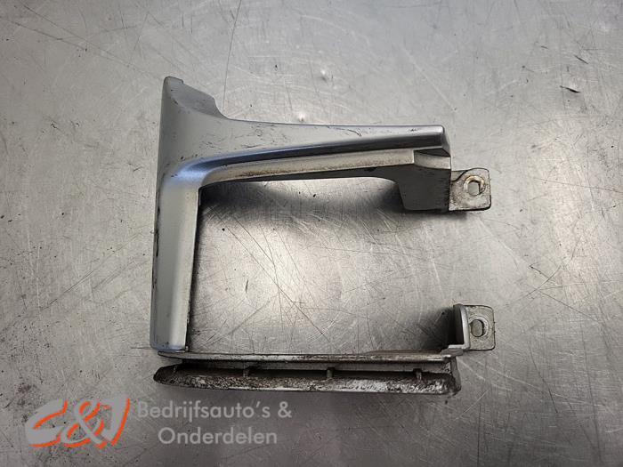 Moulure hayon d'un Mercedes Vito (9744), 3 mois de garantie, Utilisé, -, -