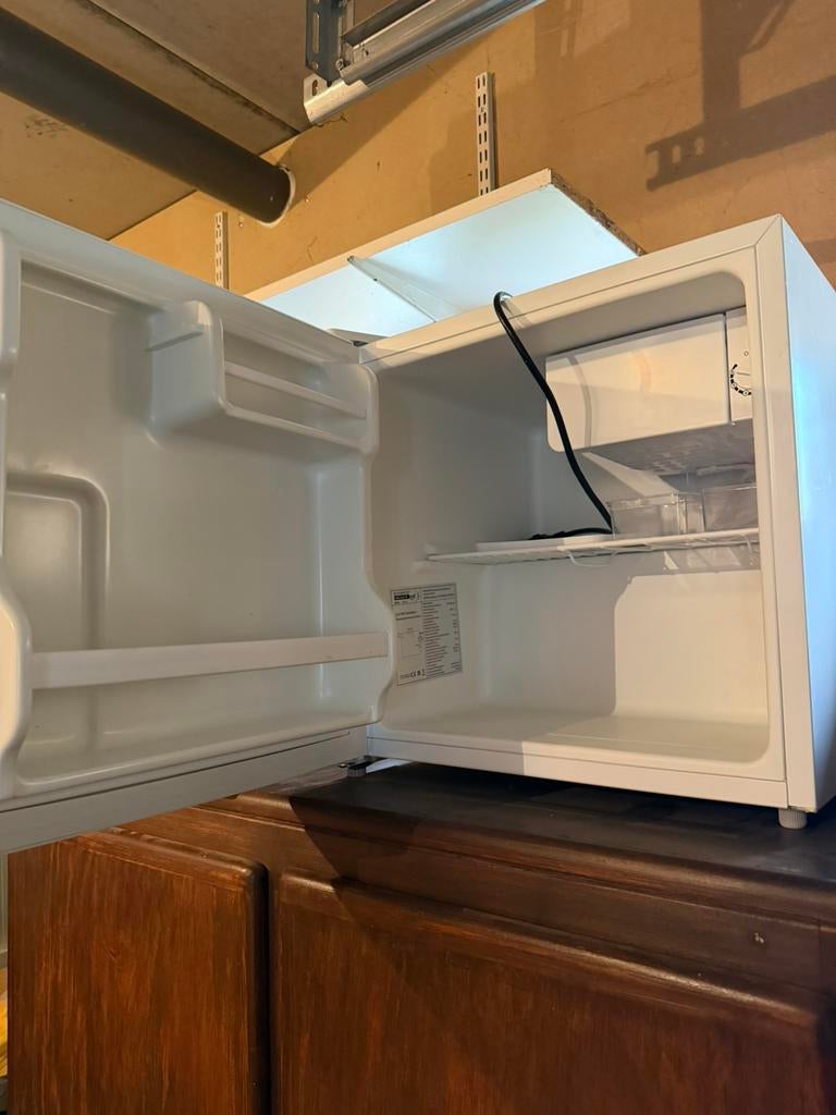 Kleine koelkast, Elektronische apparatuur, Koelkasten en IJskasten, Ophalen, Zo goed als nieuw