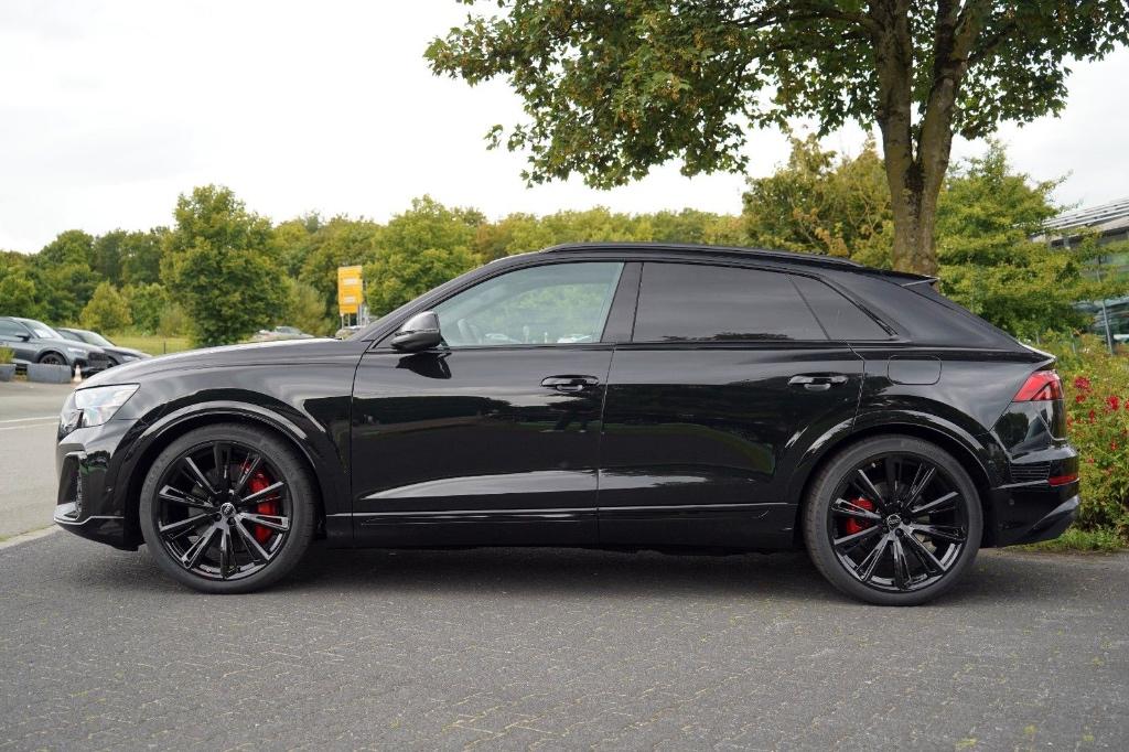 NEW PLUG IN RS-EDITION MEGA VOL PANO/4WS/HEAD/B&O/23/BLACK+, Auto's, Audi, Bedrijf, Te koop, Q8, 360° camera, 4x4, ABS, Achteruitrijcamera