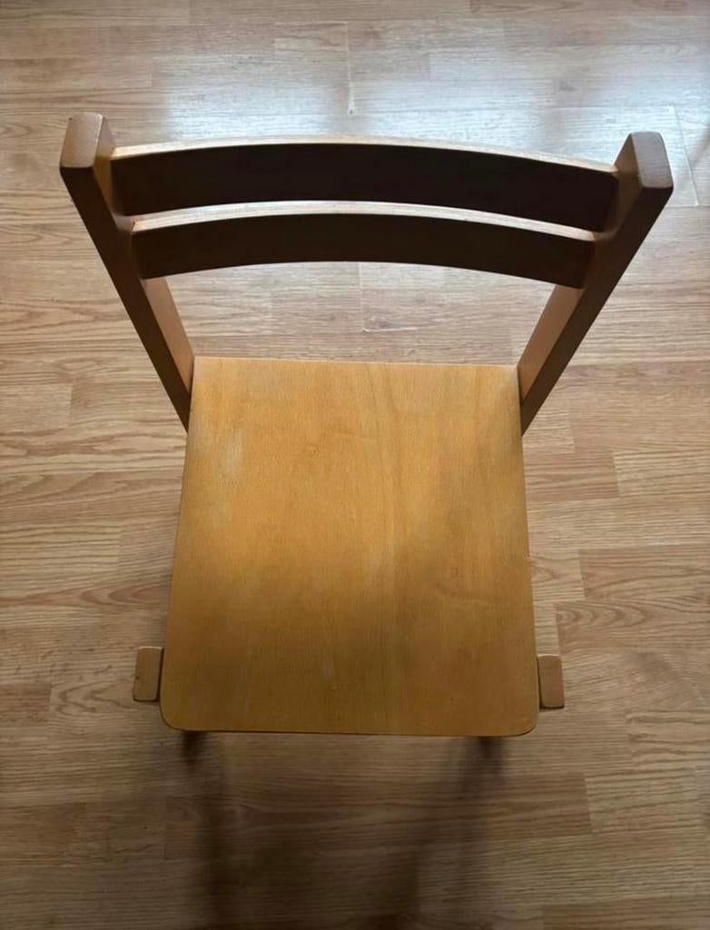 Superbe chaise enfant en bois très pratique/solide neuve, Enfants & Bébés, Chambre d'enfant | Tables & Chaises, Enlèvement, Comme neuf