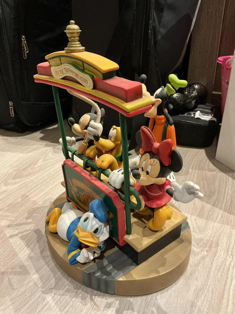Grande statue disney mickey et ses amis, Ophalen of Verzenden, Zo goed als nieuw