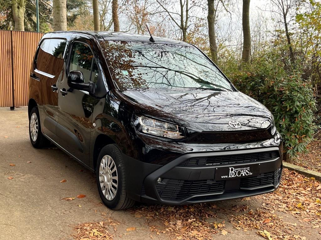 Toyota Pro Ace City Navi-Carplay-Cam-3 Zit-Pdc-BT-9j GARANTI, Auto's, Toyota, Voorwielaandrijving, 75 kW, https://public.car-pass.be/vhr/582746f1-af06-45be-9999-22ae7fba28d8