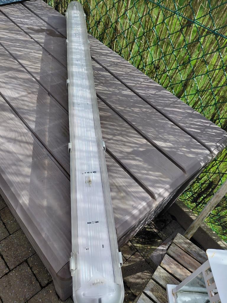 TL neonbuishouder (zonder lamp), Huis en Inrichting, Ophalen, Zo goed als nieuw, Overige materialen, Industriel