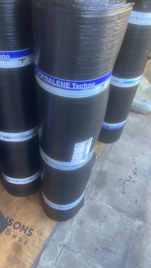 Toplaag roofing 8m/4mm Soprema, Doe-het-zelf en Bouw, Ophalen, Zo goed als nieuw