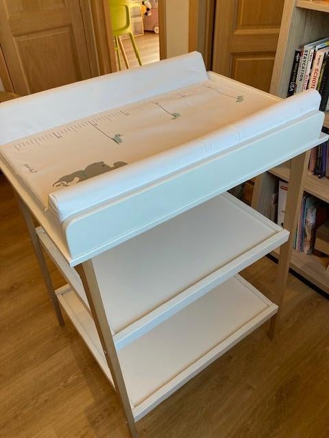 table à langer et accessoires, Enlèvement, Utilisé, Table