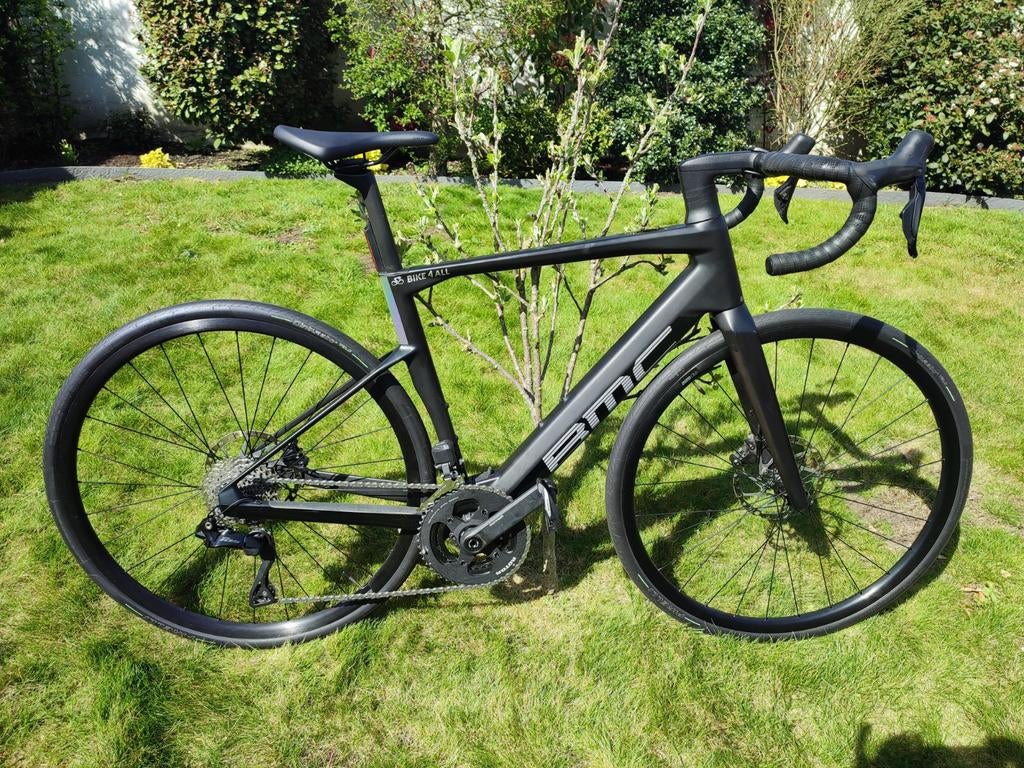 BMC Roadmachine 01AMP Three T54, Vélos & Vélomoteurs, Vélos | Vélos de course, Carbone, Enlèvement