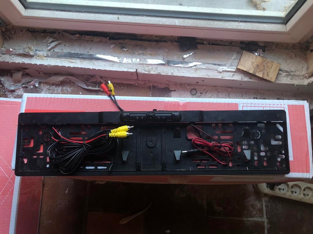 Achteruitrij camera met infrarood, Autos : Divers, Dashcams, Envoi, Comme neuf