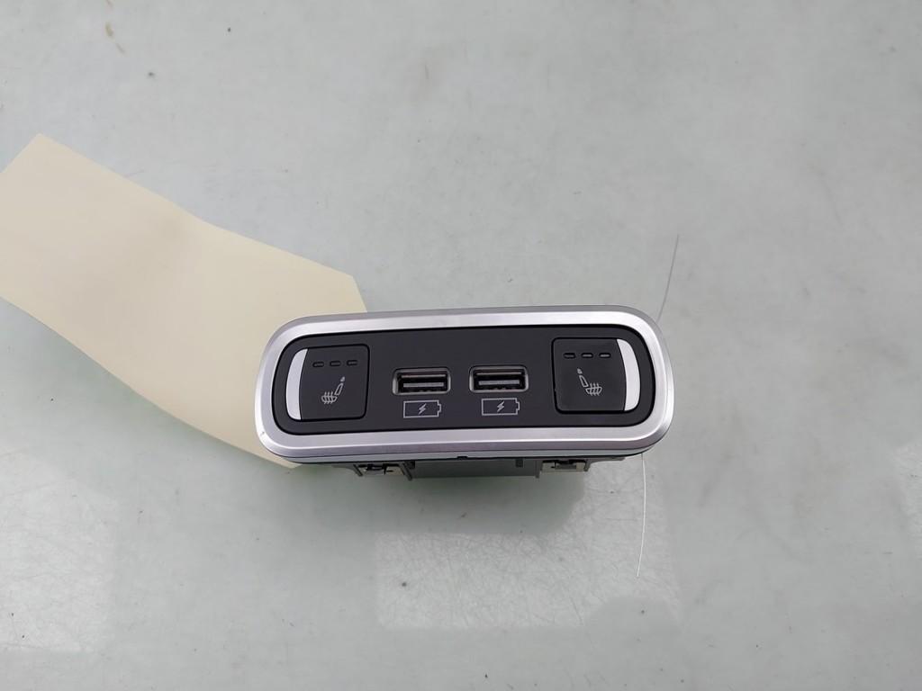 COMMUTATEUR SIEGE CHAUFFANT Alfa Romeo Stelvio (949), Utilisé, Alfa Romeo