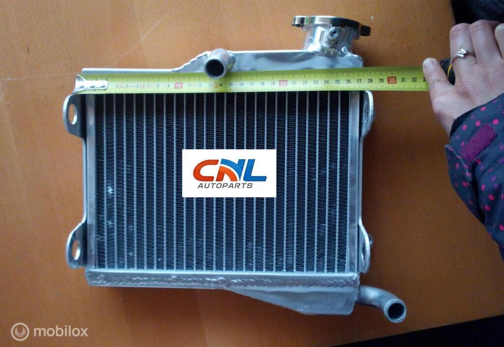 Radiateur 1981 RD350LC/YAMAHA RD250 RD 250 RD350 LC 4L0 4L1, Motoren, Nieuw, Ophalen of Verzenden